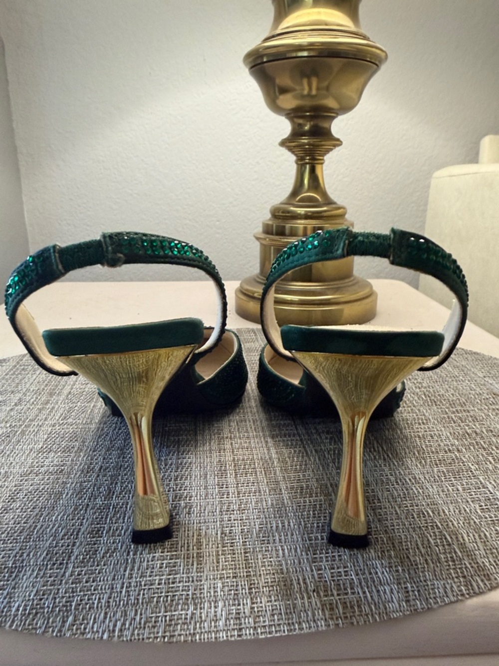 H by Halston Emerald Green Crystal Slingback Heels - Picture 4 of 7